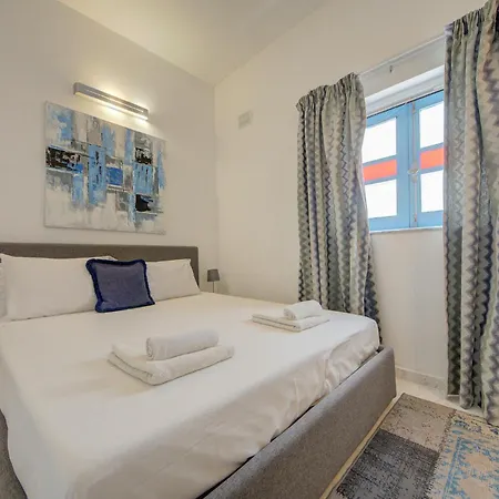 Cozy 1br Prime Spot Near Restaurants And Transport Апартаменты *
